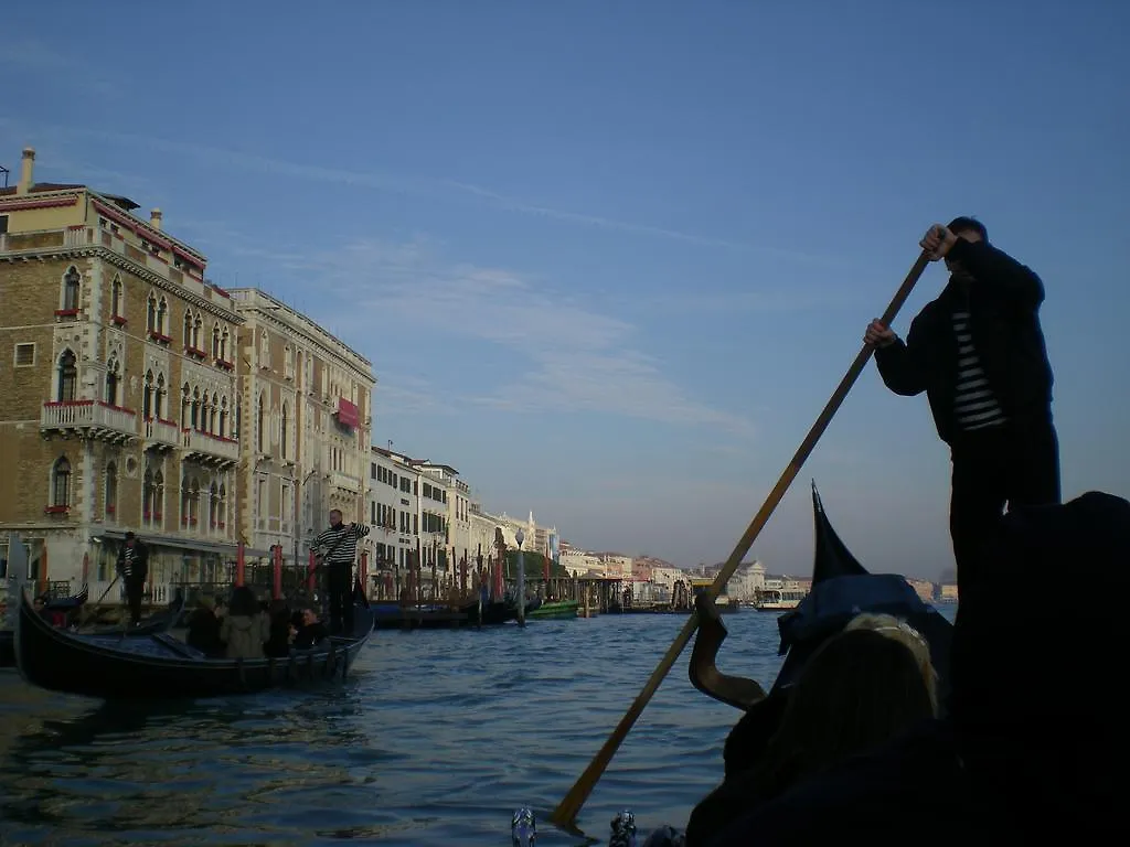 Bed and Breakfast Ai Sognatori Venezia Bed & Breakfast
